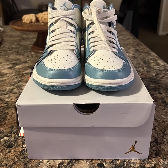 Jordan Shoes Womens Air Jordan Mid University Blue Poshmark